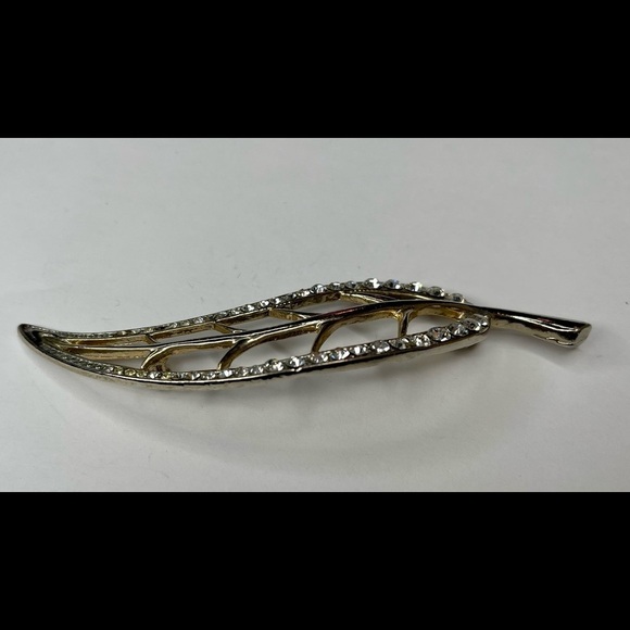 Vintage Estate Gold Rhinestone Leaf Brooch Pin Statement Art To Wear 4in Long - Picture 3 of 3